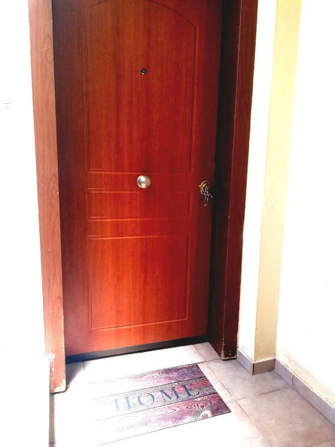 Kalamata Downtown Apartment Экстерьер фото
